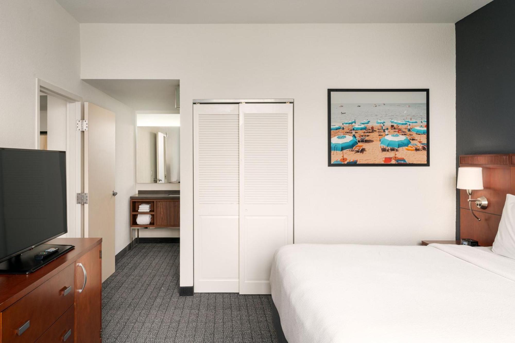 Hotel Courtyard By Marriott St. Petersburg Downtown Exterior foto