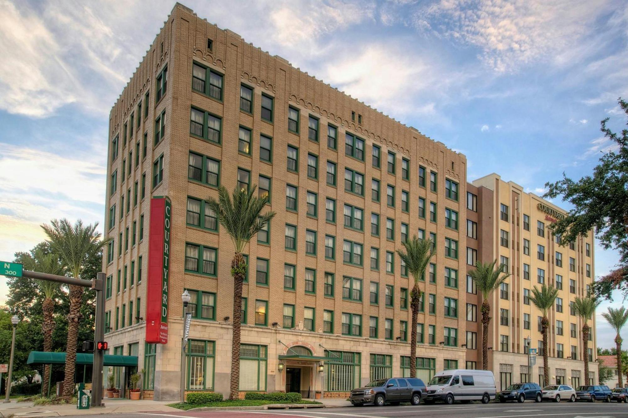 Hotel Courtyard By Marriott St. Petersburg Downtown Exterior foto