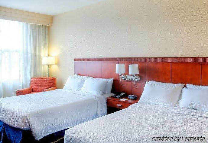 Hotel Courtyard By Marriott St. Petersburg Downtown Exterior foto