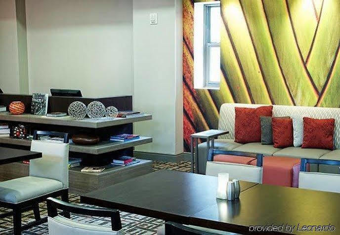 Hotel Courtyard By Marriott St. Petersburg Downtown Exterior foto